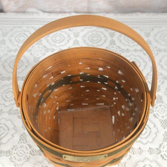 Longaberger Jingle Bell Basket 1994 Edition - Picture 4 of 6